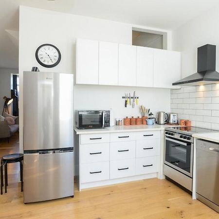 Studio 488 - Napier Holiday Apartment Экстерьер фото